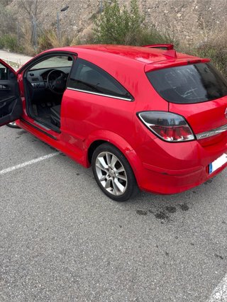 Opel Astra 2007