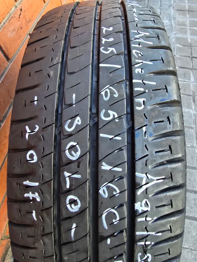 Michelin 225/65 R16C Agilis