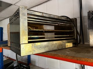Salamandra / Gratinador Industrial Roller Grill