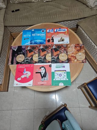Libros de 2 eso del Leopoldo queipo.