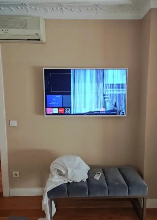 LG 49UN73903LE