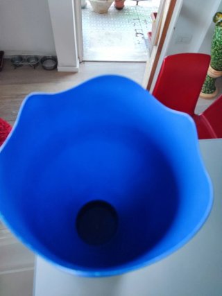 Portaombrelli blu e grigio in plastica