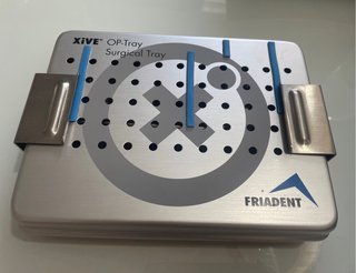 Caja quirúrgica de implantes Xive Friadent OP-Tray