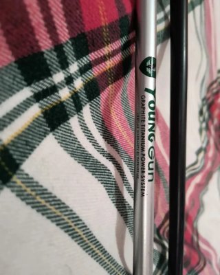 2 Palos de Golf Young Gun y Golf Pride