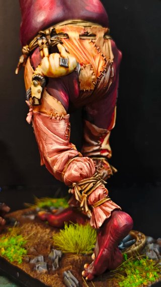 Gigante Warhammer Mancrusher Gargant Attack on Tit