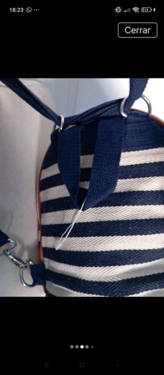 Mochila rayas azules y blancas