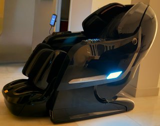 Sillón Masaje Komoder Titan II Shiatsu Negro