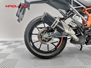KTM 125 DUKE 2021 2266 kms.
