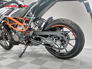 KTM 125 DUKE 2021 2266 kms.