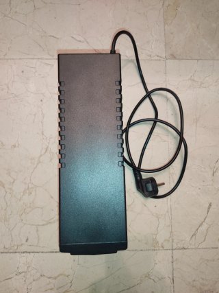 SAI / UPS NGS Fortress 900 V3 (600VA, 360W)