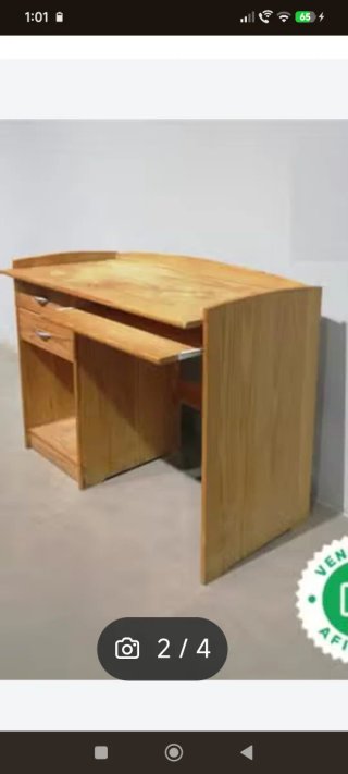 Scrivania in legno massello di pino