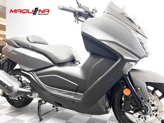 SYM MAXSYM 400I 2023 4895 kms.