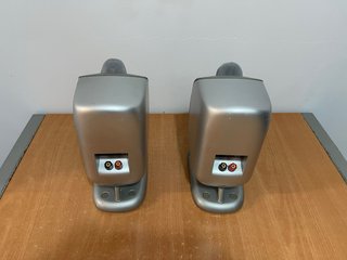 Altavoces B&W LM1