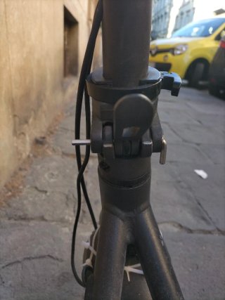 Monopattino elettrico Segway Ninebot F2 + caricab.