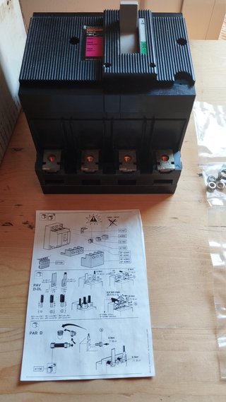 Merlin Gerin C161H Interruptor trifásica 400V 160A