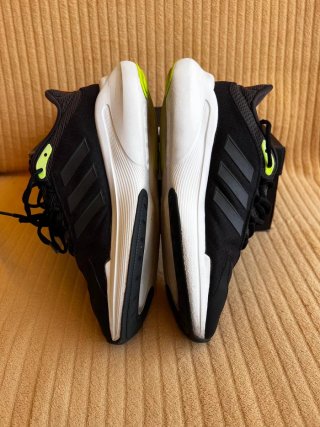 Zapatillas Adidas Negras AlphaEdge + 40