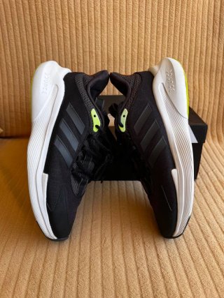 Zapatillas Adidas Negras AlphaEdge + 40