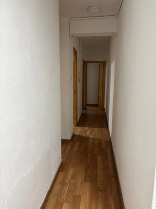 Habitaciones amuebladas alquiler solo CHICA /MUJER