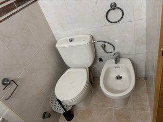 Habitaciones amuebladas alquiler solo CHICA /MUJER