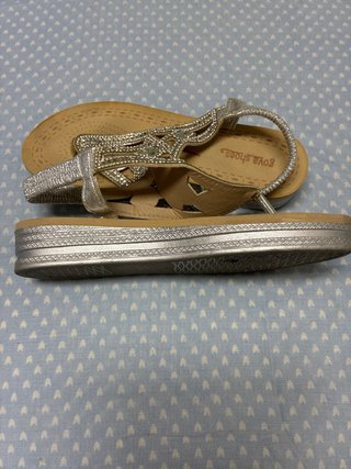 Sandalias planas de verano