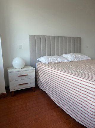 Mesillas de noche/ Cabecero. Se venden x separado.