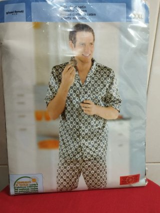 Precioso pijama de verano para caballero