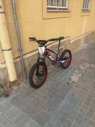 Bicicleta eléctrica RXF