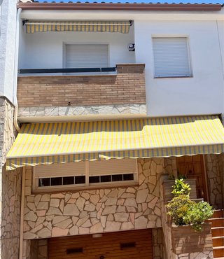 Servicios de pintura y saneamiento de fachadas