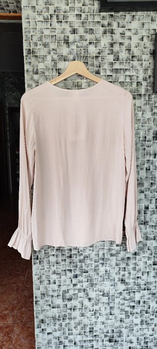 Blusa H&M rosa empolvado talla 34