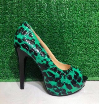 Zapatos Nuevos