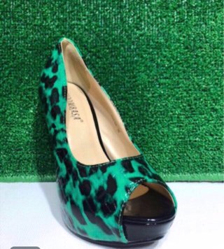 Zapatos Nuevos