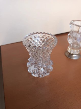 Jarrón de cristal tallado