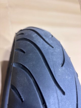 Neumático Michelin Pilot Street 130/70/17 62H