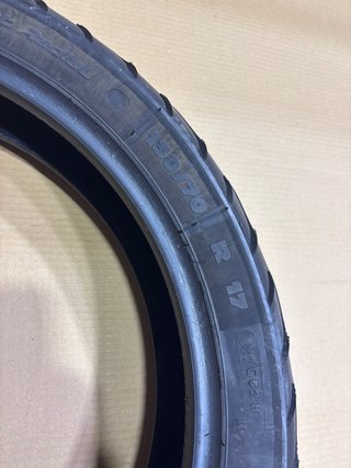 Neumático Michelin Pilot Street 130/70/17 62H