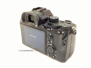camara digital evil sony alpha a7 iii (ilce-7m3)