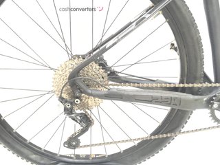 bicicleta montaña focus raven
