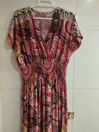 Lote de 2 preciosos vestidos de verano