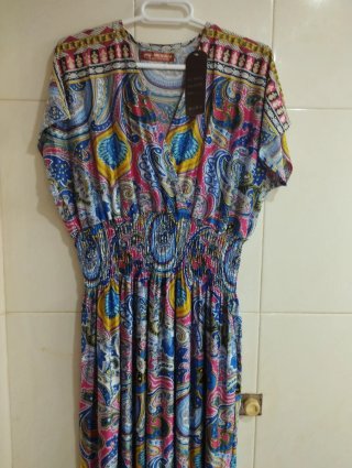 Lote de 2 preciosos vestidos de verano