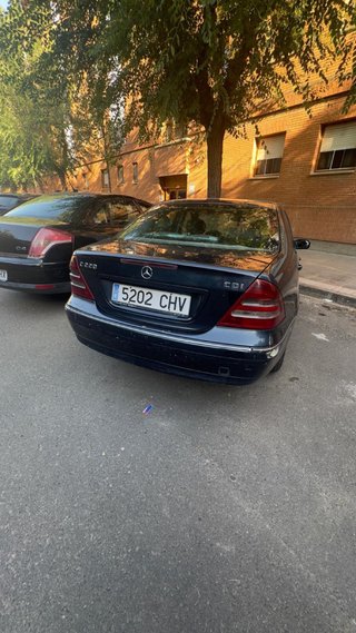 Mercedes-Benz Clase C 2003