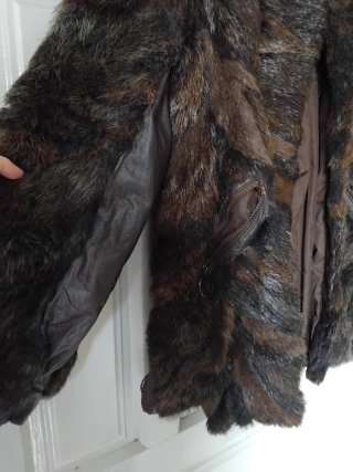 Chaqueta Pelo Marrón y Negro