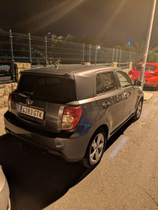 Toyota Urban Cruiser 2010