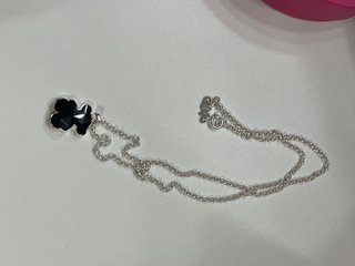 Colgante Oso Tous Negro y Cadena Plata