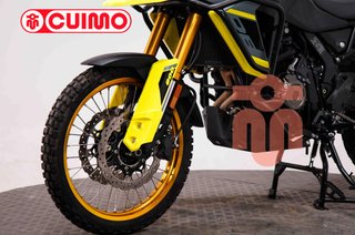 SUZUKI V-STROM 800