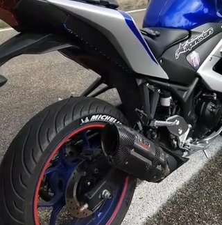 Escape completo Yamaha R3