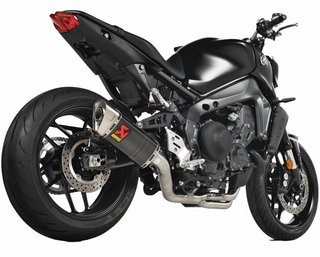 Linea Escape Yamaha mt 09 tracer 900 akrapovic
