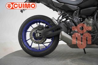 YAMAHA TRACER 7