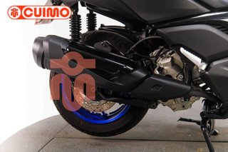 YAMAHA XMAX 300