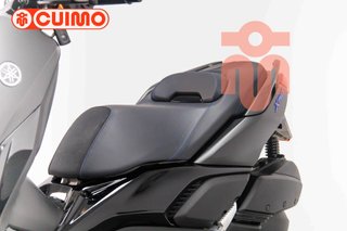 YAMAHA XMAX 300