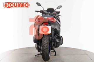 YAMAHA XMAX 300
