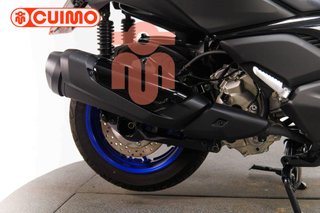 YAMAHA XMAX 300